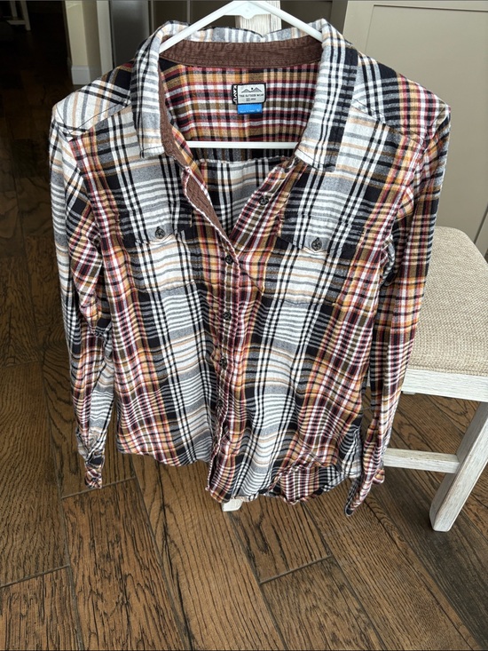 Kavu Tops - Kavu women button down top size medium